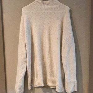 GAP Mock-Neck Sweater